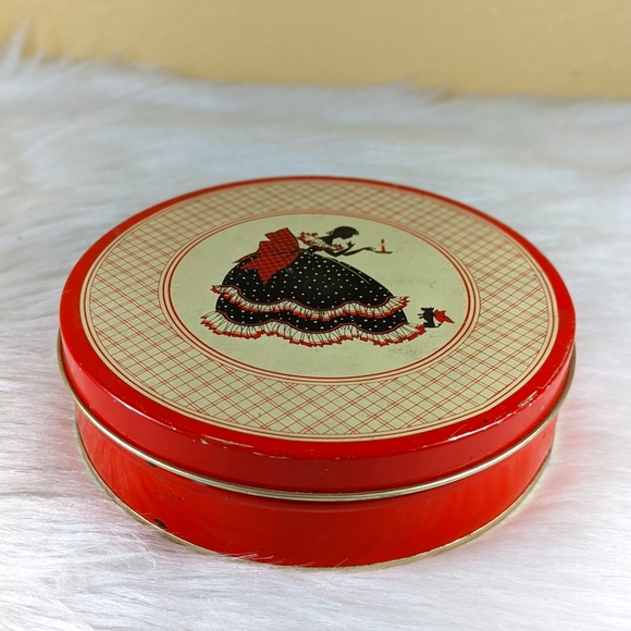 Silhouette Vintage Victorian Lady And Dog Puppy Round Tin Trinket Box Cir 1940s - Picture 3 of 10